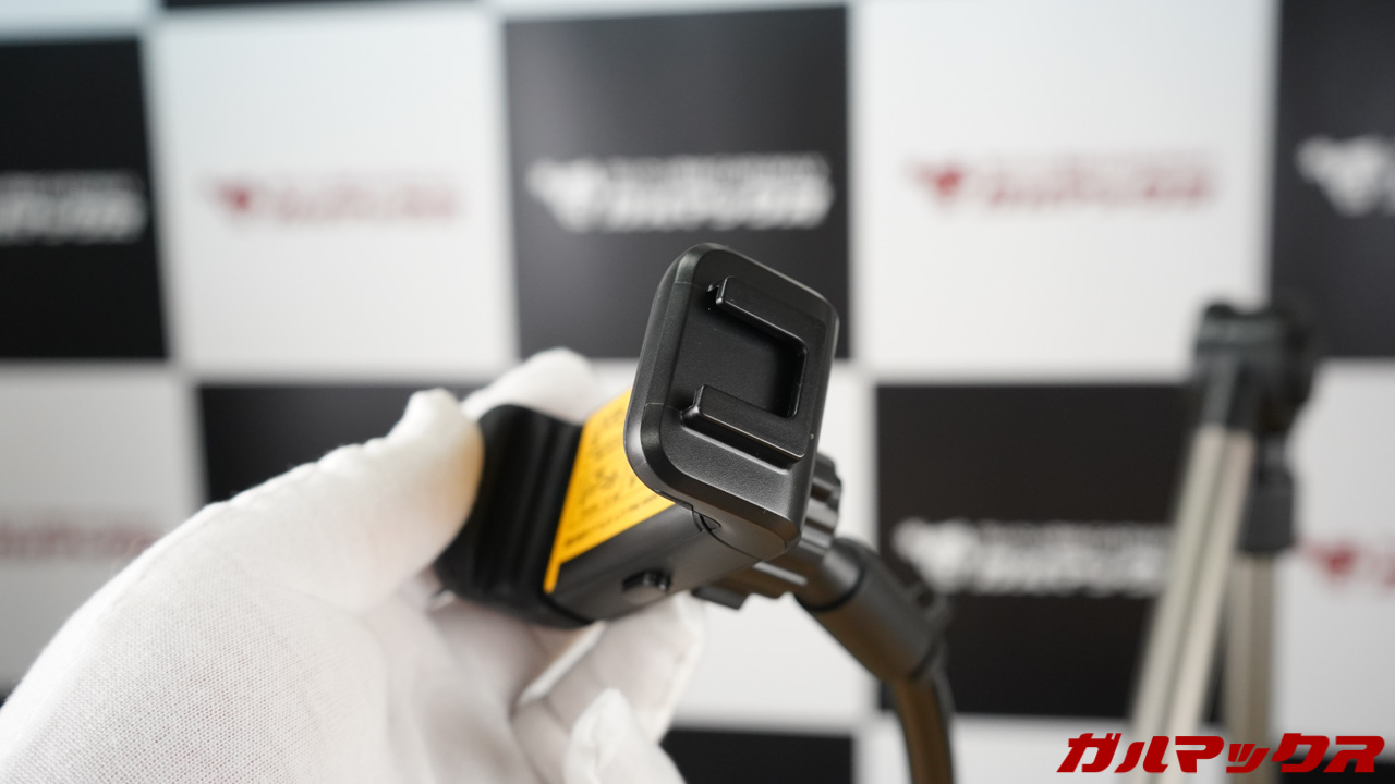 VEPETE製のアームスタンド