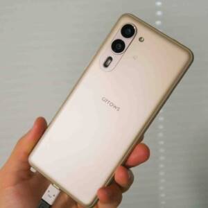 FCNTがarrows We2 / We2 Plusの価格・販売日を発表！SIMフリー版も復活キター！！